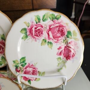 Lady Margaret Pattern By Queen Anne China England, 4 Bread And Butter Plates